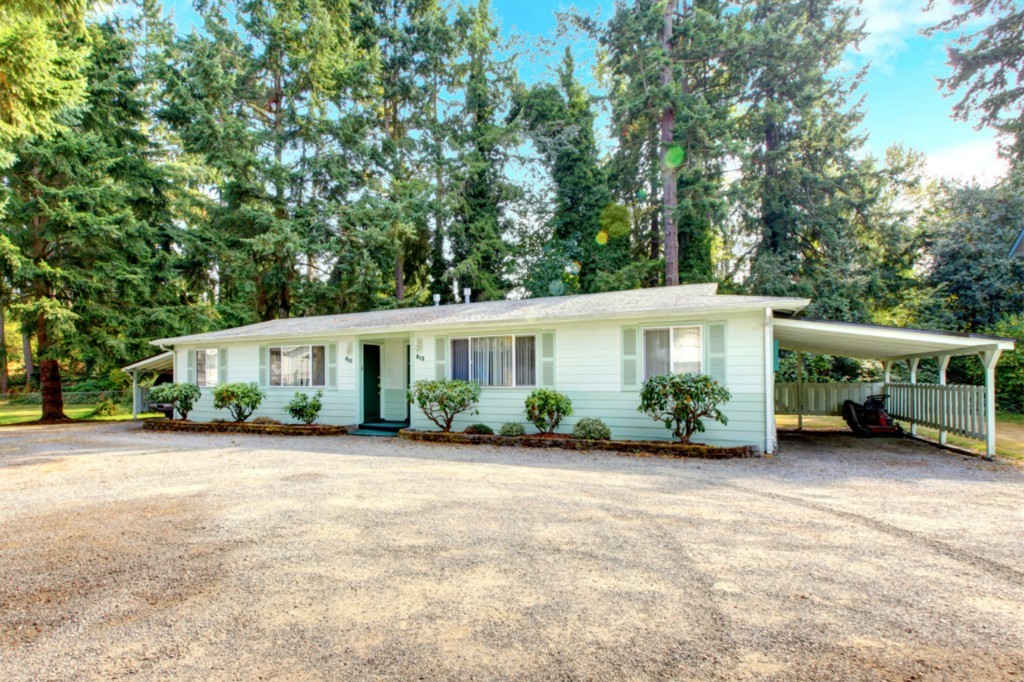 810 105th Street South - 1